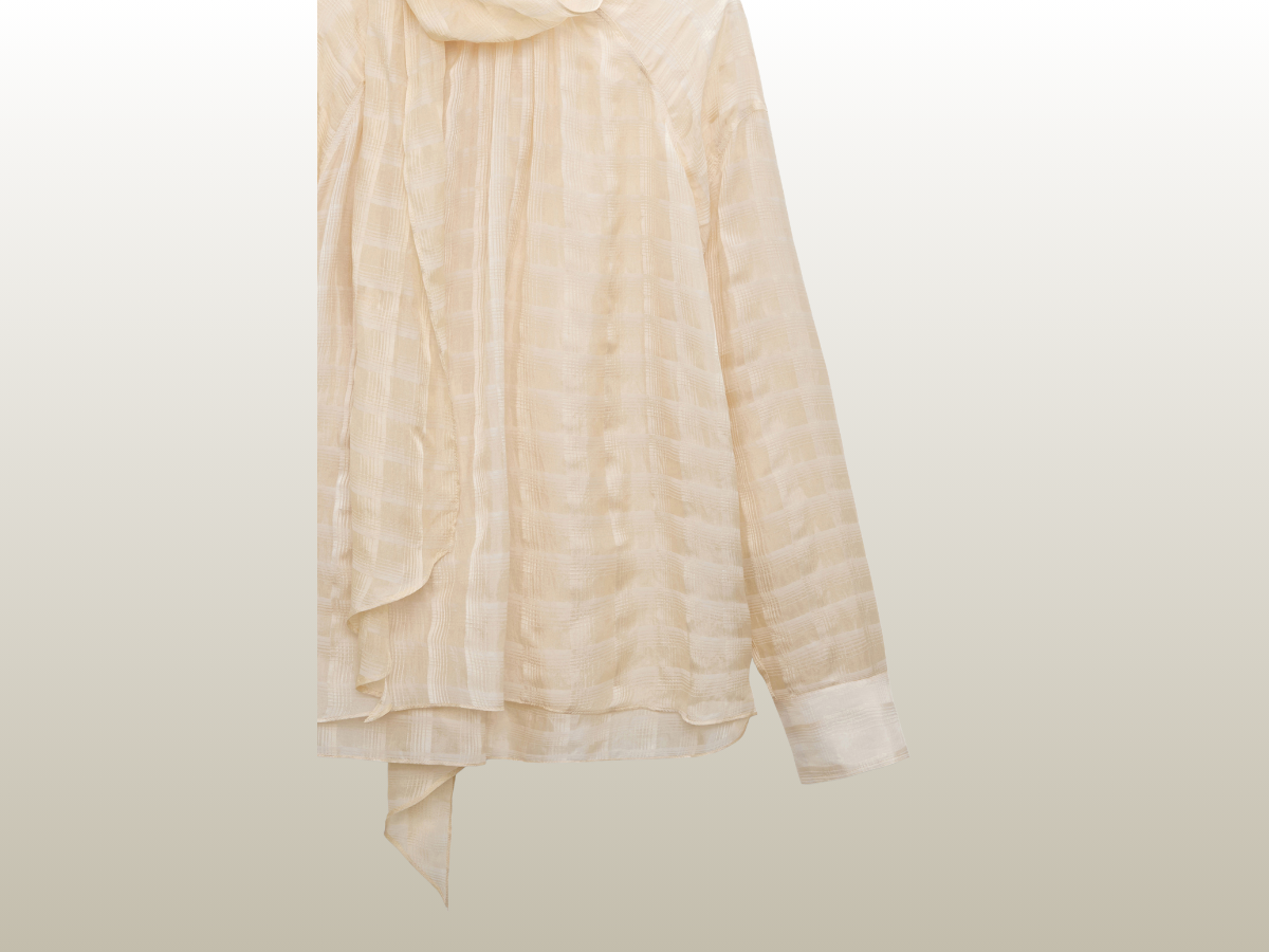 SEMI-CHEER BLOUSE